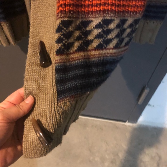 Cute boho & drapey sweater/cardigan - Picture 3 of 6